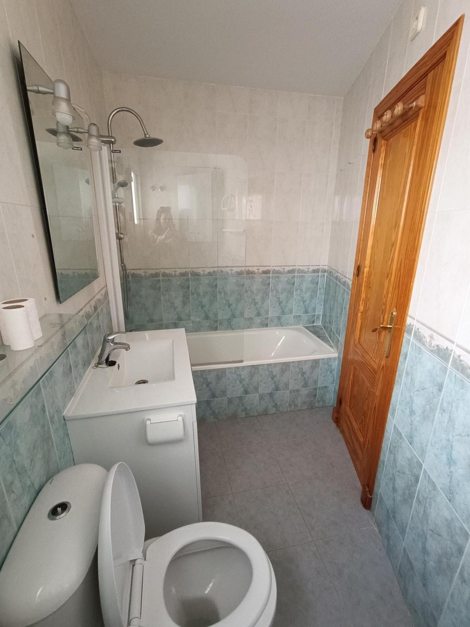 Lovely Penthouse In Front Of The Beach With Free Parking Málaga Exterior foto